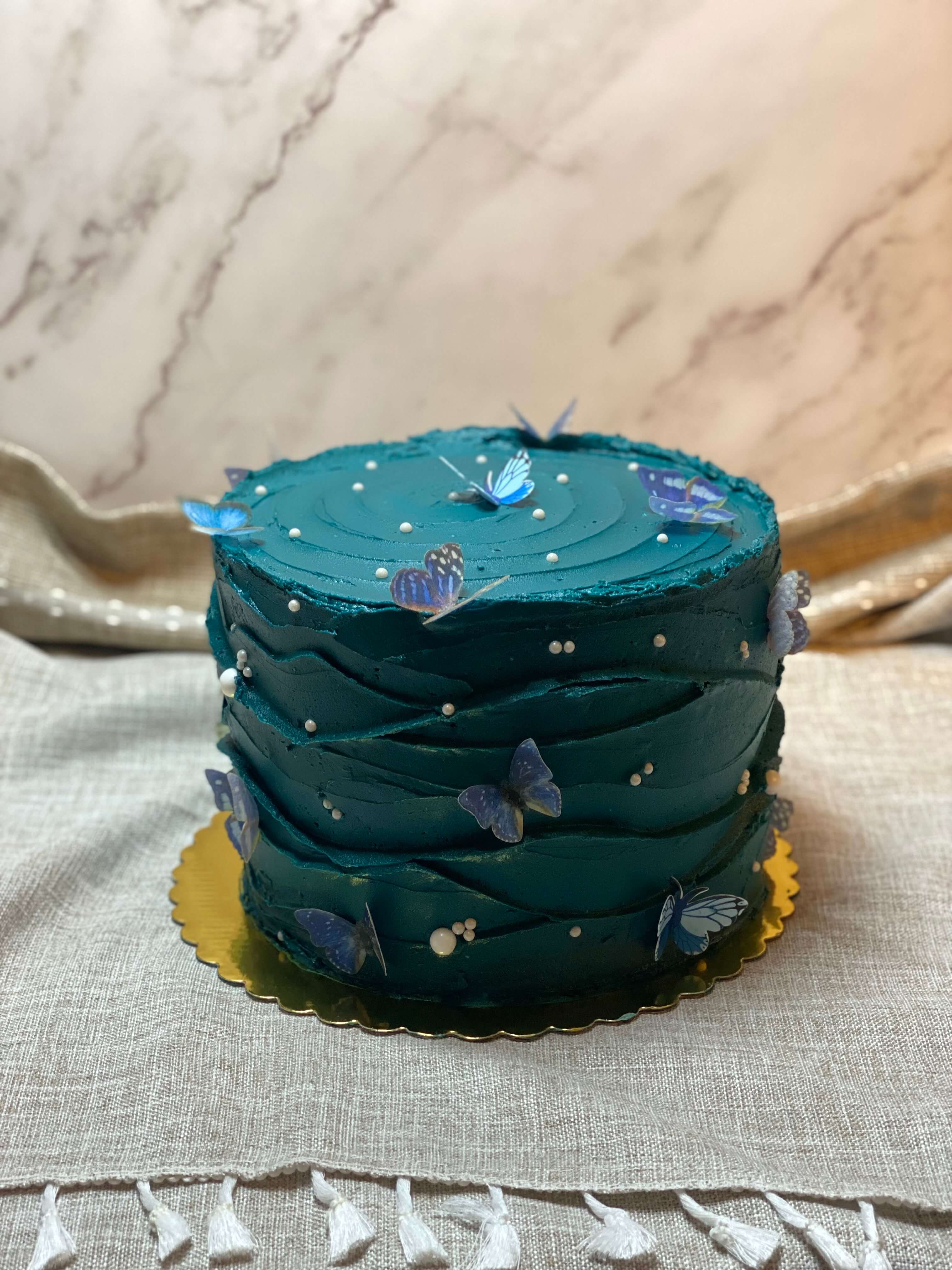 Custom Cakes - custom