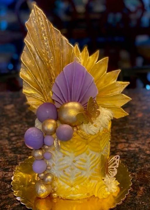 Custom Cakes - custom